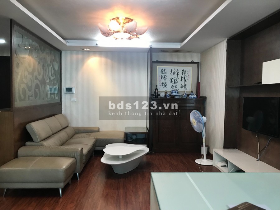 Cho thuê căn hộ 111m2 hai phòng ngủ tại dự án Golden Land 275 Nguyễn Trãi