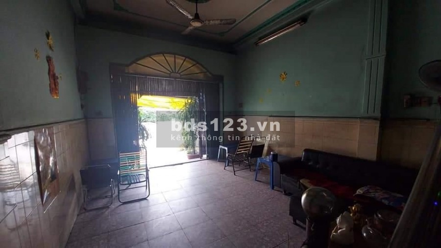 Bán Nhà Mặt tiền Quốc Lộ 22 gần Nguyễn Ảnh Thủ giá Bao rẻ chỉ 4.5 tỷ.
