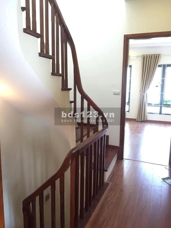 Giảm sốc! BÁN NHÀ TÔ HIỆU, chỉ 2.62tỷ, 4Tầng, LÔ GÓC, NGÕ THÔNG OTO, lh:977690119.