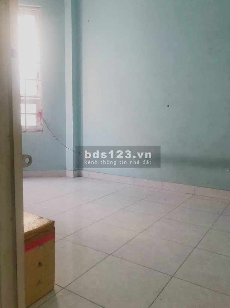 Chủ ngộp giảm chào 4.5 tỷ, mặt tiền CMT8, Q.10, dt 150m2 chỉ còn 133tr/m2, lh 0971243100