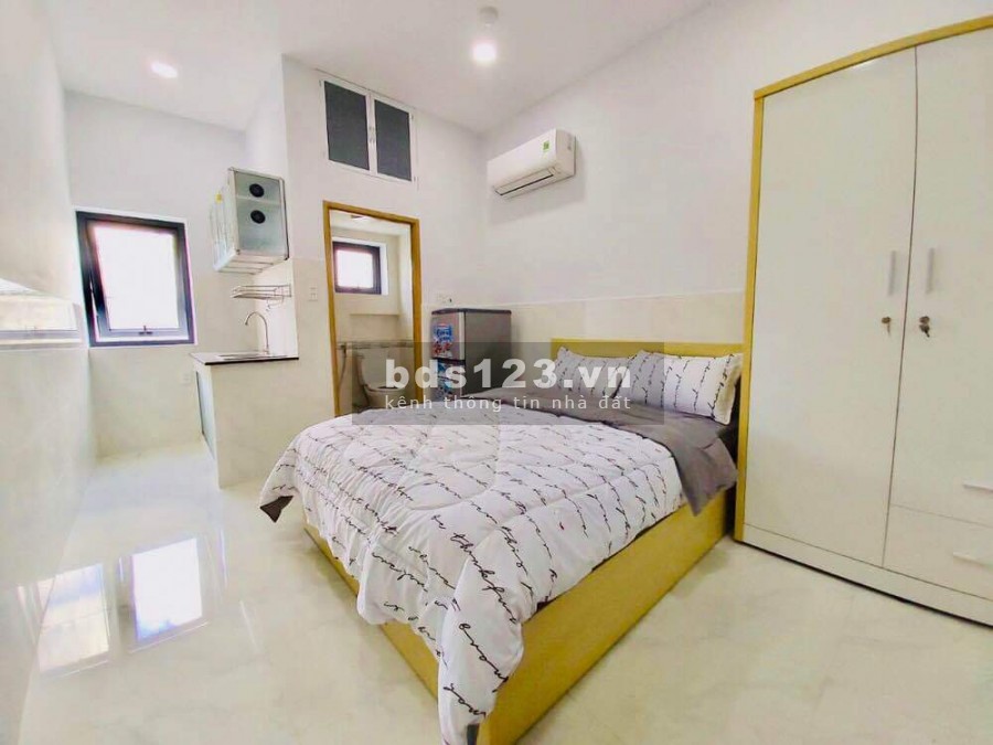 Mới tinh- căn hộ đầy đủ nội thất ngay cầu Nguyễn Văn Cừ, giá cho thuê 4 triệu/tháng