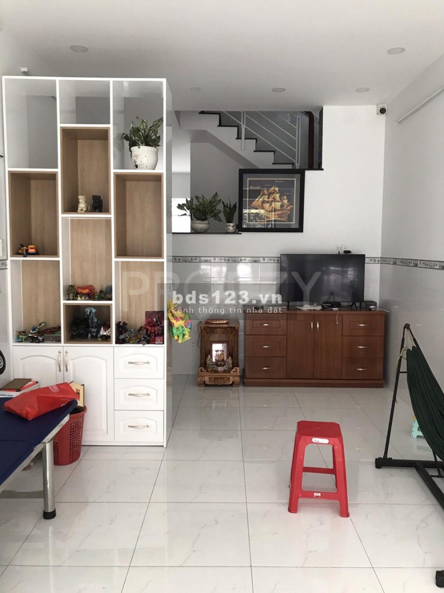 Bán nhà mặt tiền Xuân Thới Sơn Hóc Môn - Gần Trạm Y Tế Xã Xuân Thới Sơn