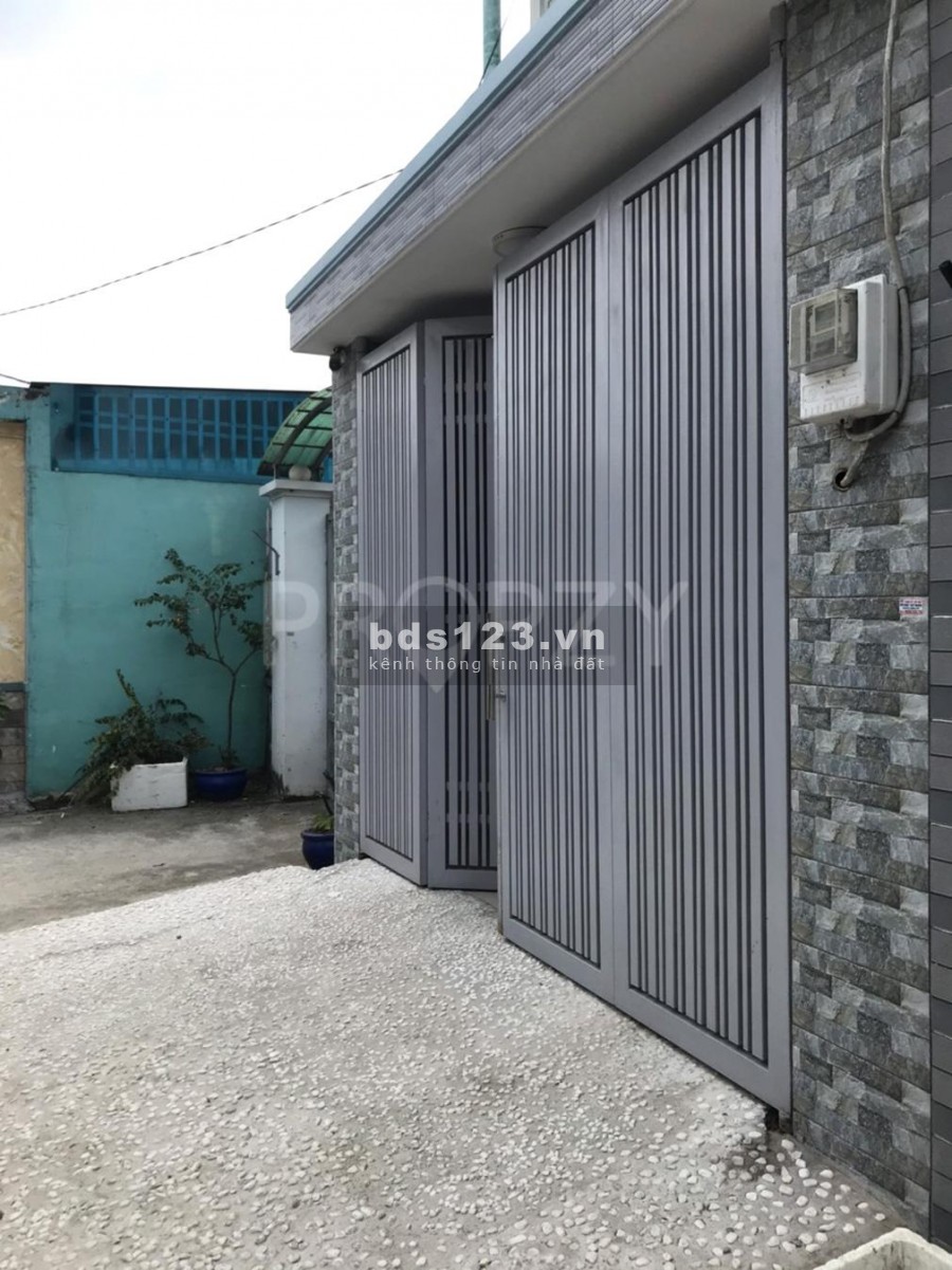 Bán nhà mặt tiền Xuân Thới Sơn Hóc Môn - Gần Trạm Y Tế Xã Xuân Thới Sơn