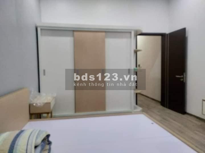 Bán nhà Văn Quán, đúc kiên cố, diện tích sử dụng 48m2, giá bán 4.35 tỷ, lh 0962122499