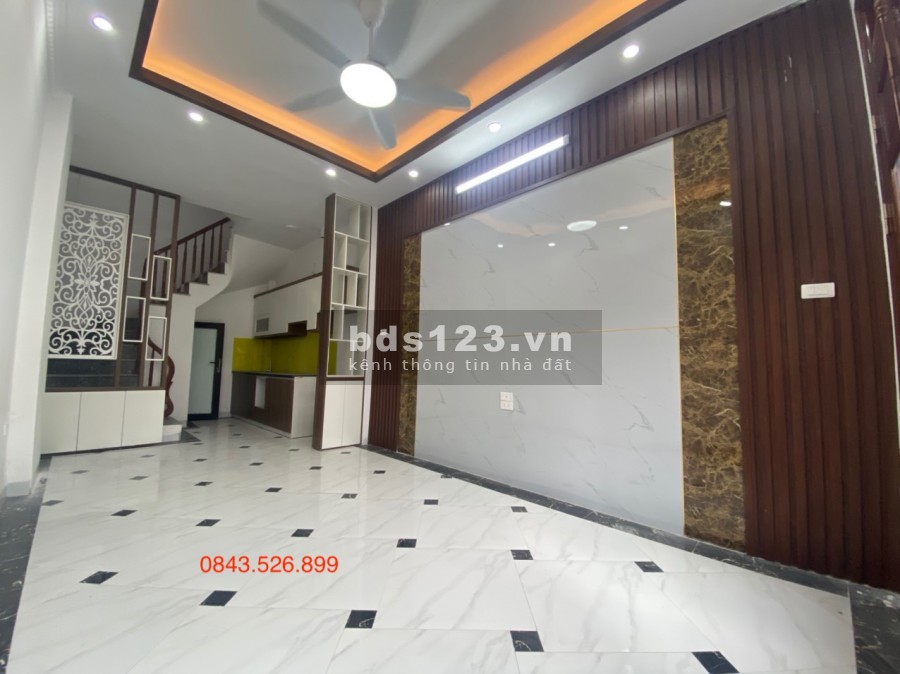 Bán gấp nhà Phúc Lợi, lô góc gần phố - ô tô, diện tích 33m2 giá chỉ 2 tỷ thương lượng sâu