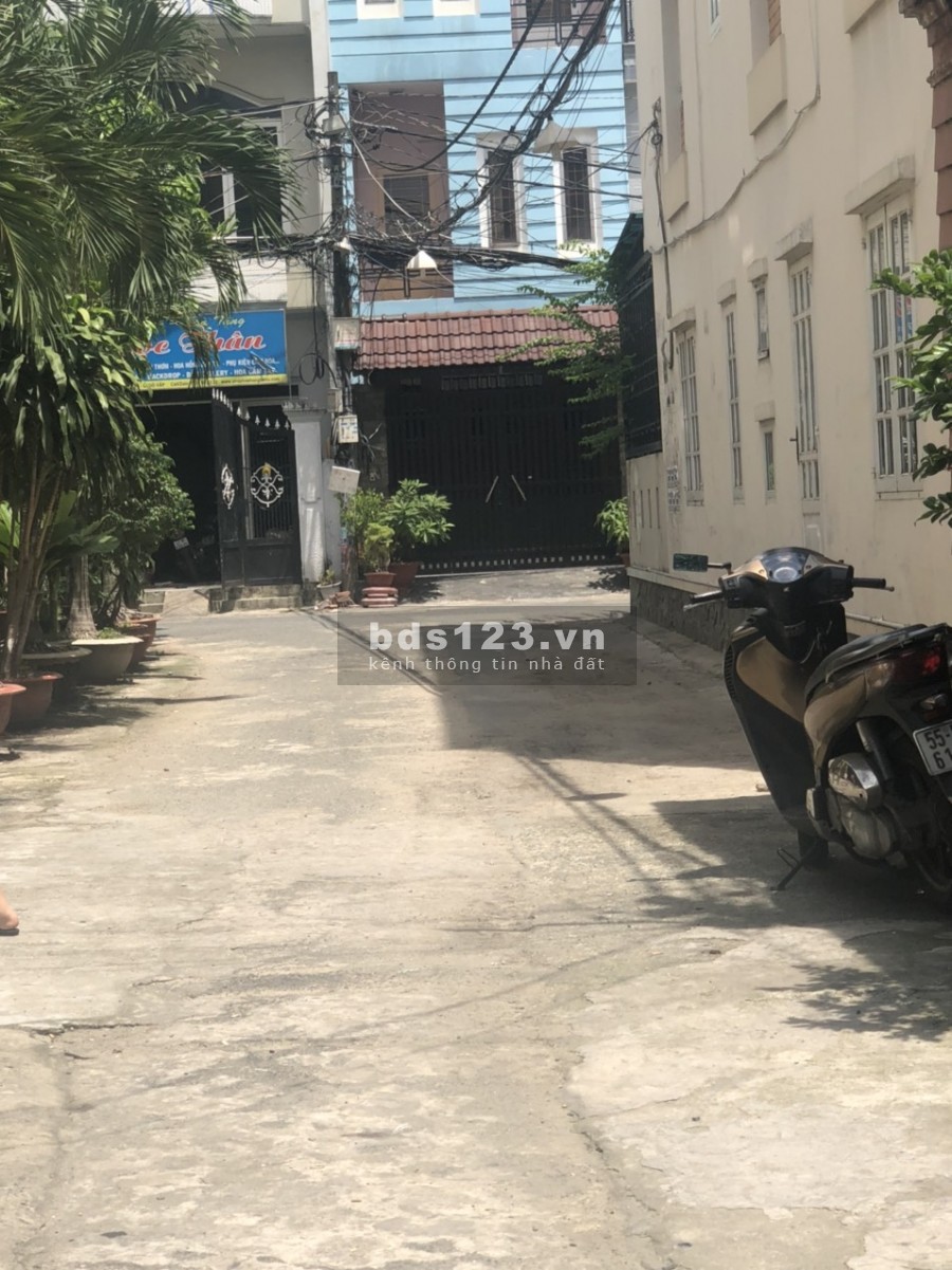 Cho thuê nhà HXT Phan Huy Ích, P14, Gò Vấp, 4.5x17m, 1 trệt, 2 lầu, ST, 17 triệu/tháng