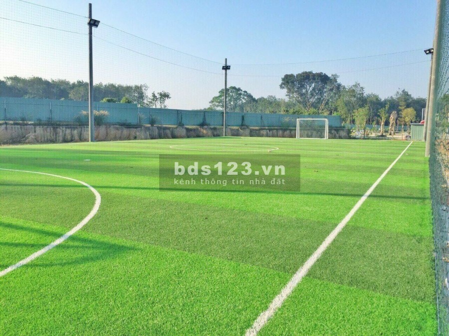 Bán gấp lô đất diện tích 100m2 ngay huyện Bắc Tân Uyên sổ hồng riêng lh 0967068799
