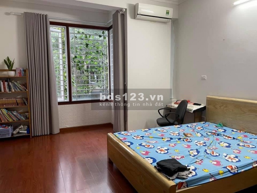 Bán nhà nguyên căn Hữu Lê dtsd 40m2, 3 tầng đúc giá bán 2.95 tỷ, liên hệ 0866180645