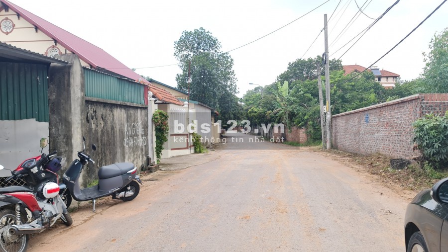 Bán 244m2 TDP Đông Hòa, Đồng Tâm, Vĩnh Yên, Vĩnh Phúc liên hệ 0988758886, giá 2.685 tỷ
