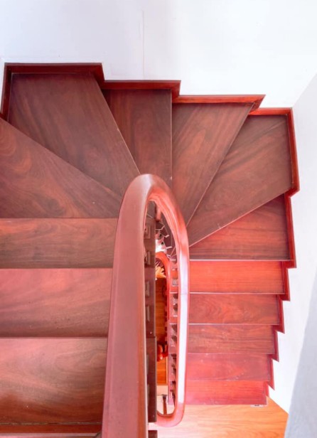 Bán nhà phố Đại Mỗ lô góc ô tô tránh nội thất dt 40m2 5 tầng đúc mặt tiền rộng giá chỉ 4.8 tỷ