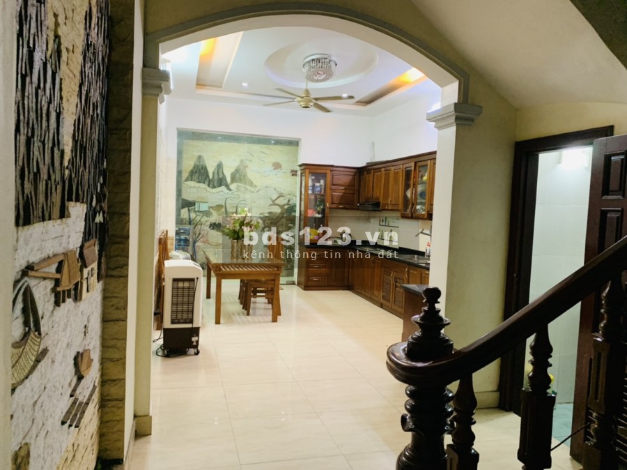 Bán nhà phân lô Trần Kim Xuyến, 60m2x 5T, phù hợp làm văn phòng, hộ gia đình ở