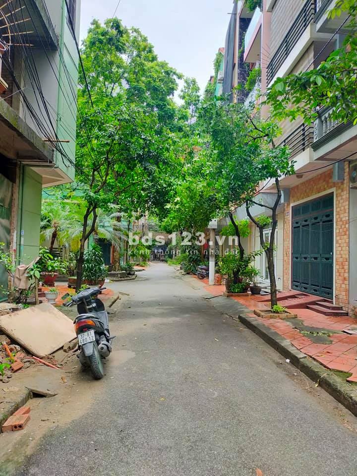 Bán đất Thạch Bàn, Long Biên, mặt đường lớn, ô tô Tải tránh, dtsd 112m2, giá chỉ 6 tỶ