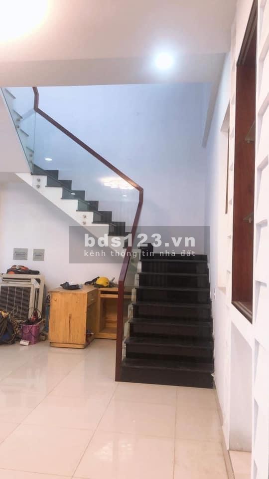 Khách sạn mặt tiền phố Hồng Kong Tên Lửa, Bình Trị Đông B, Quận Bình Tân, lh 0909101469