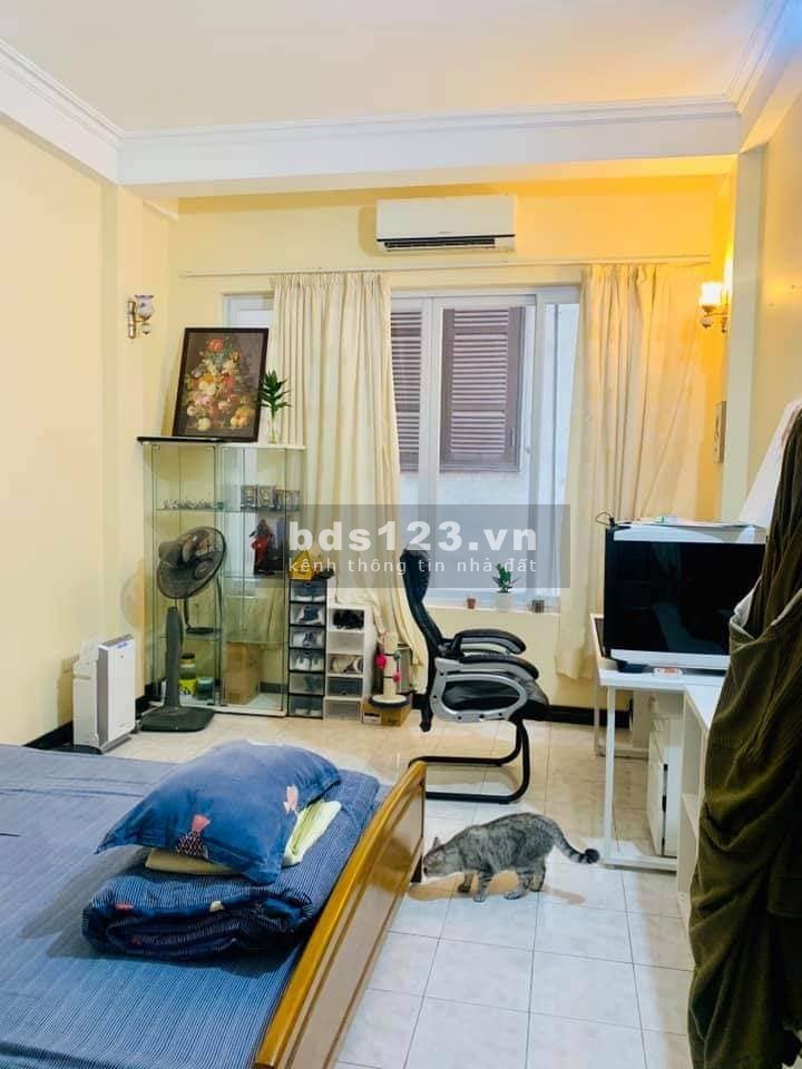 Sổ đỏ phân lô, Ô tô 3m, 5 tầng 5 ngủ, trung tâm Ba Đình giá bán chỉ 6.1 tỷ, lh 0942467688