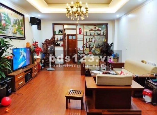 Chủ cần bán gấp nhà Ngọc Thụy - Long Biên, Dân trí tuyệt vời, 76 m2, MT 4.5m, giá 4 tỷ