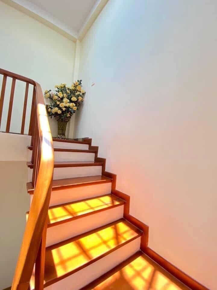 Bán nhà mặt phố Triệu Việt Vương diện tích sử dụng 35m2 7 tầng, giá bán 24 tỷ
