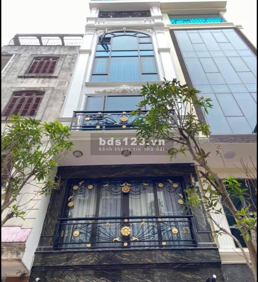 Bán nhà Nguyễn Sơn, ngõ rộng ô tô tránh, diện tích sử dụng 45m2, giá bán 4 tỷ nhỉnh