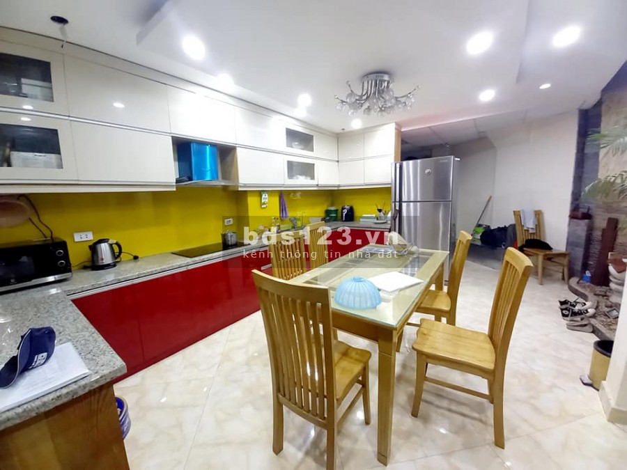 Bán nhà Yên Lãng ngõ thông thoáng nhà mới tặng nội thất về ở luôn 46m2 5.5 tỷ