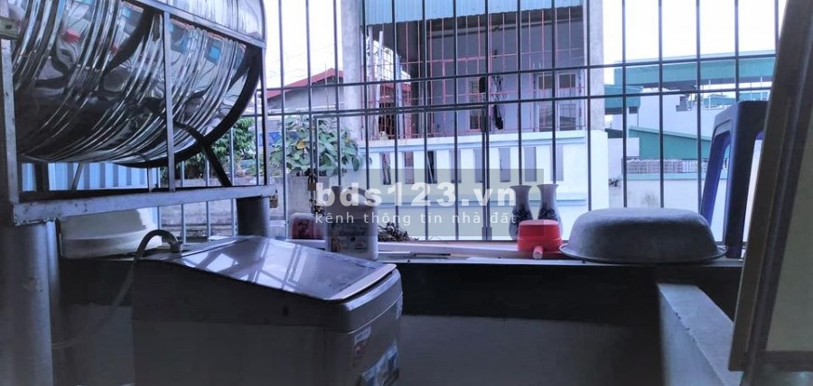 Bán nhà Xã Đàn mua đất tặng nhà diện tích sử dụng 26m2 5 tầng 1.9 tỷ. Ba bước ra phố