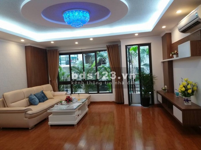 Biệt thự giá rẻ, Cù Chính Lan sân vườn tài lộc gần Ngã Tư Sở
