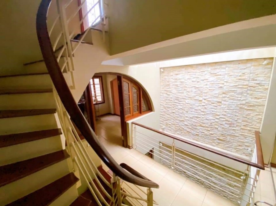 Bán nhà phân lô, ô tô 15m, Nguyễn Khánh Toàn diện tích 80m2, 4 tầng, mt 6m, giá 8.8 tỷ