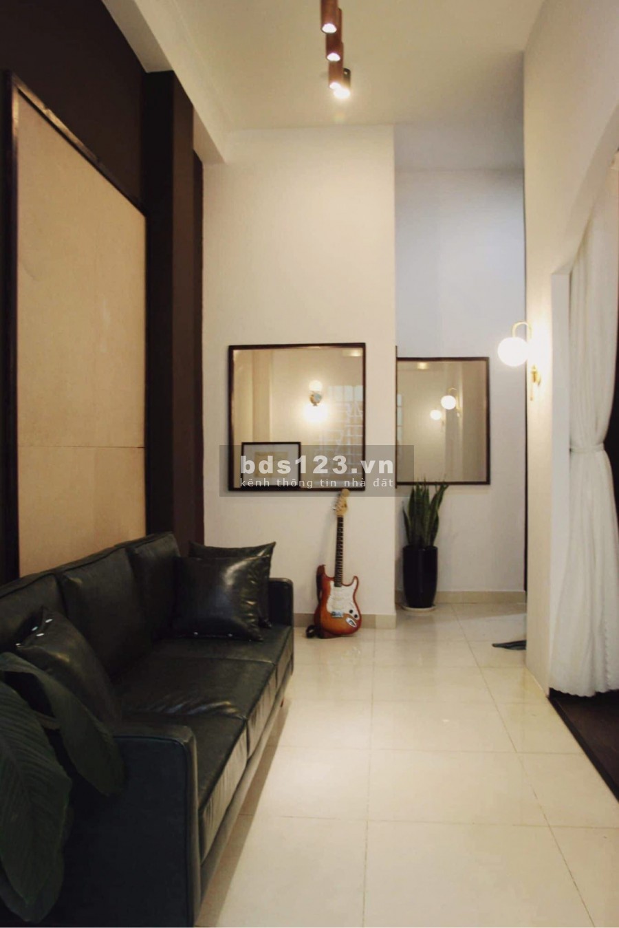 Bán Nhà Tặng Full Nội Thất, HXH 3 Tháng 2 Quận 10, 2 Lầu Mới Đẹp, Chỉ 5.15 tỷ, 0971243100