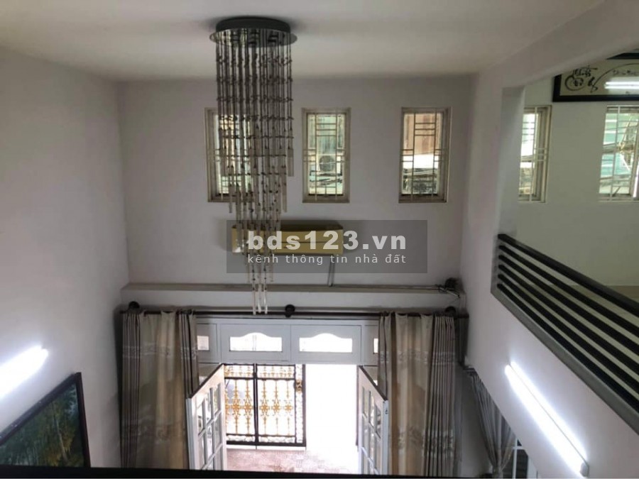 Bán nhà 1 sẹc Quang Trung diện tích sử dụng 130m2, mặt tiền 6m đúc kiên cố 2 lầu giá chỉ 6.2 tỷ