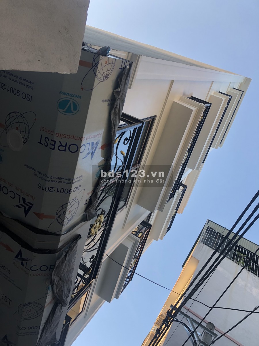Bán nhà lô góc tại Trường Định Quận Tân Mai, giá 5.3 tỷ dt 45m2 view đẹp, thoáng, ở ngay