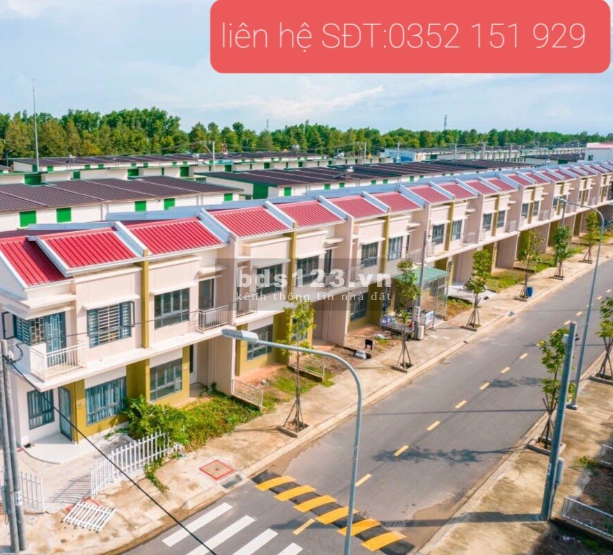 Bán căn shophouse 2 mặt tiền ngay ngã tư Đại Học Việt Đức và TTTM GO, hỗ trợ vay