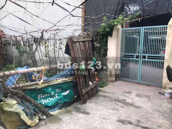 Cần bán diện tích sử dụng 45m2 đất Sen Hồ, Lệ Chi giá có 879 triệu, Lh 0983253436
