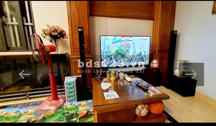 Căn góc 3 mặt thoáng full nội thất nhà đẹp Nguyễn Chính diện tích 40m2, 2 tầng đúc, giá 2.65 Tỷ