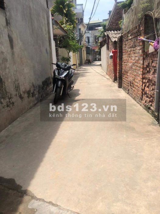 Bán nhanh mảnh đất Cổ Bi huyện Gia Lâm, đường ô tô vào giá cực hợp lý, lh 0983253436