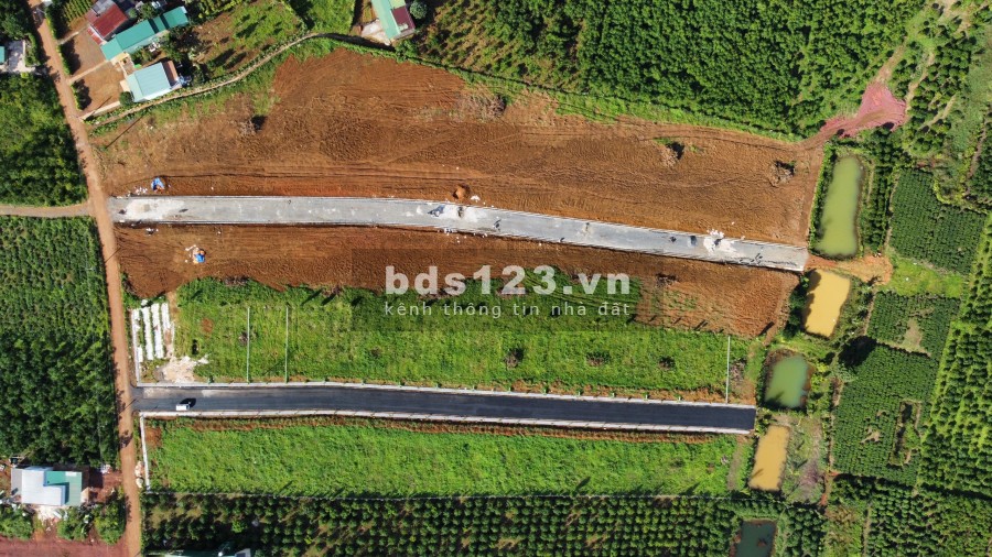 Bán nhà thổ cư ngay hồ Cánh bướm, cam kết mua lại 10%, sổ riêng từng nền, giá tốt