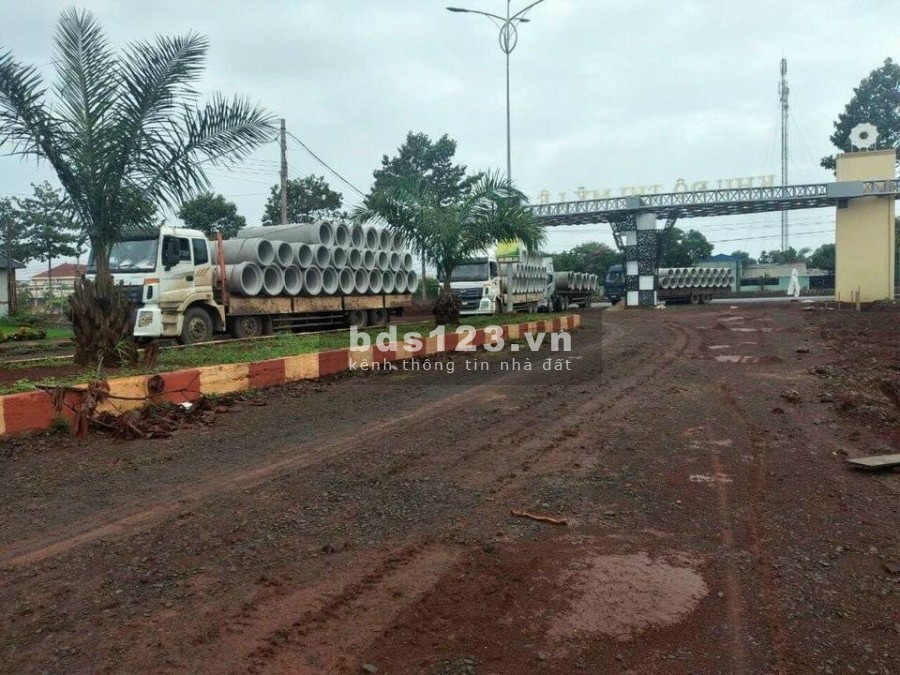Đất nền mặt tiền ĐT741 ngay cạnh trung tâm thương mại sầm uất chỉ 4 triệu/m2, sổ sẵn