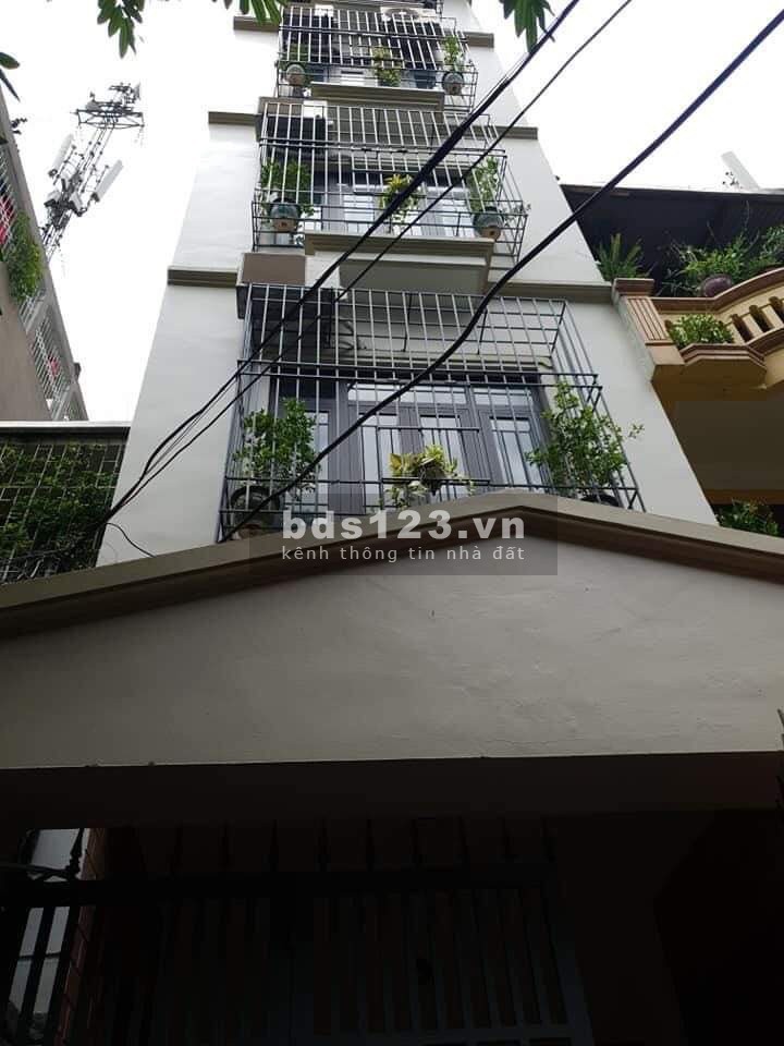 Bán gấp nhà Hoàng Mai lô góc ngõ rộng hơn phố, 50m2 ô tô đỗ cửa đúc 4 tầng giá 4,5 tỷ