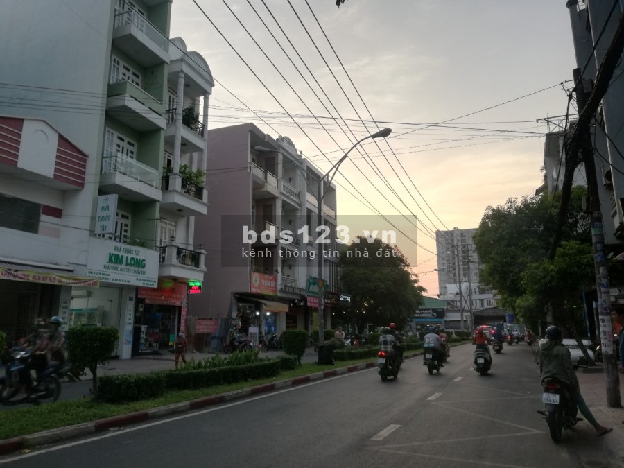 Nhà mặt tiền cao tầng Nguyễn Cửu Đàm, Tân Sơn Nhì, Tân Phú. 13 tỷ