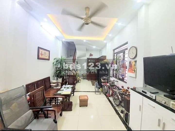 Căn góc 2 mặt thoáng gần phố nhà nguyên căn đẹp Giáp Nhị dt 30m2, 5 tầng iá 2.95 tỷ