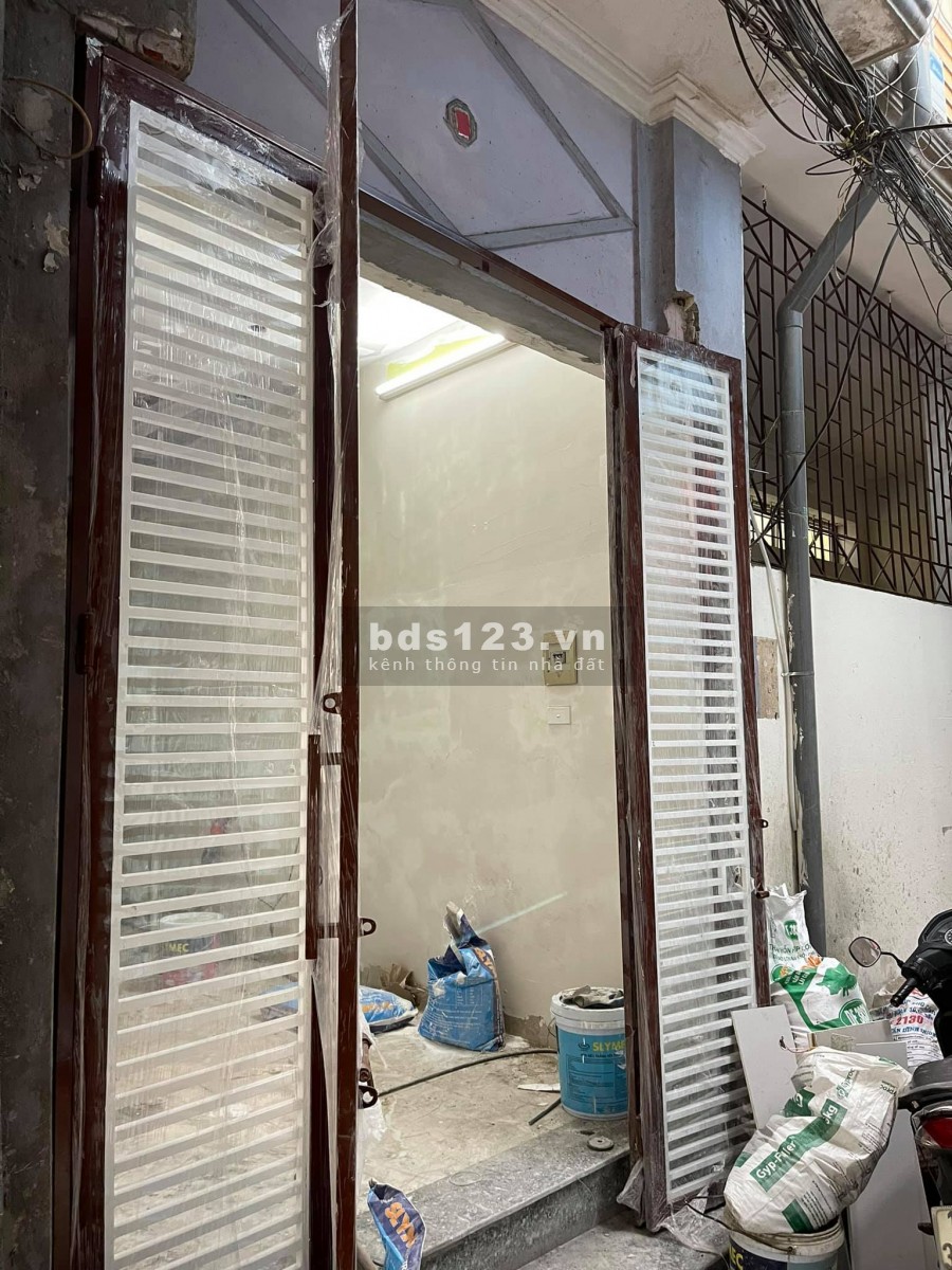 Bán gấp nhà Minh Khai, chính chủ 2 mặt thoáng vĩnh viễn, dtsd 26.9m2, giá bán 2 tỷ nhỉnh