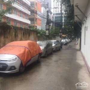 Bán nhà đẹp hơn phố ô tô vào tận cư diện tích 24m2, giá bán 2.55 tỷ, đúc 4 tầng kiên cố