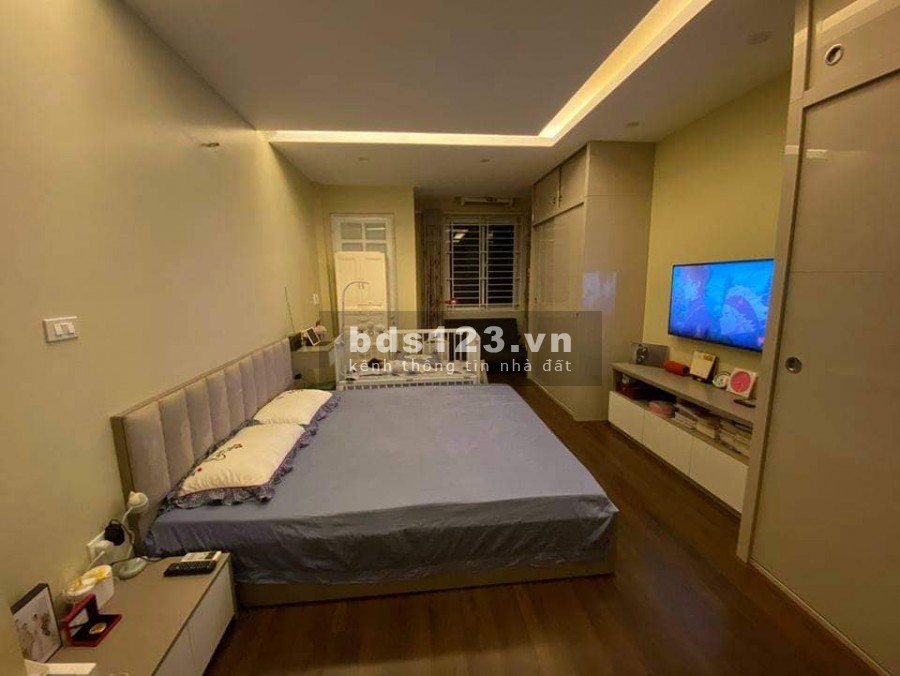 Bán nhà nguyên căn vị trí tốt, full nội thất, giá mềm, Minh Khai-Kim Ngưu dtsd 30m2, giá chỉ 3tỷ4