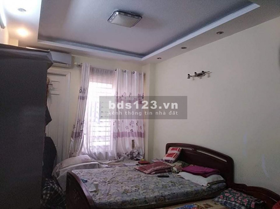 Bán phân lô ô tô vào nhà ngõ 118 Nguyễn Khánh Toàn, 40mx 5 tầng, giá chỉ 6.6 tỷ