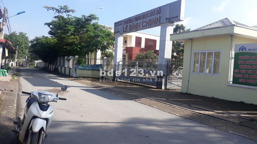 Đất nền Trường CĐ Lê Qúy Đôn, QL51. Biên Hòa diện tích sử dụng 90m2. Gía Rẻ