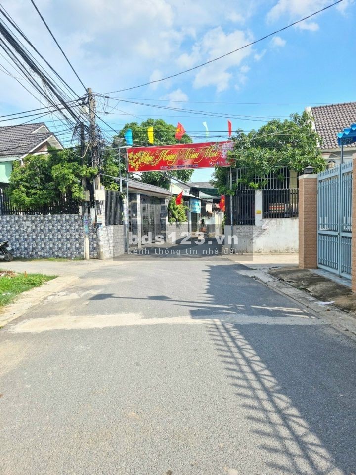 Đất nền Trường CĐ Lê Qúy Đôn, QL51. Biên Hòa diện tích sử dụng 90m2. Gía Rẻ