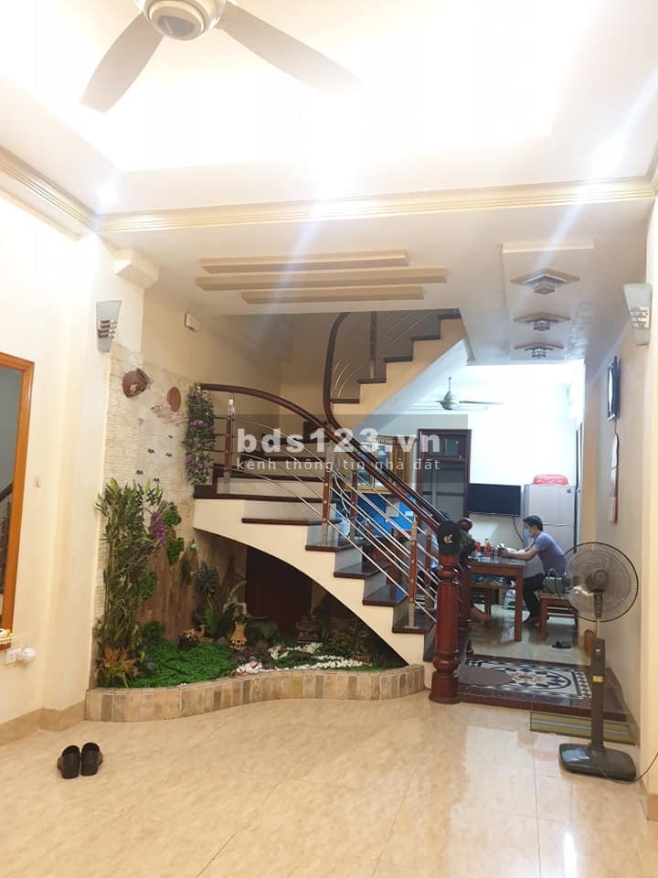 Siêu rẻ phân lô quân đội Ngô Gia Tự, Long Biên dtsd 48m ô tô tránh nhỉnh 4 tỷ lh 0888868583