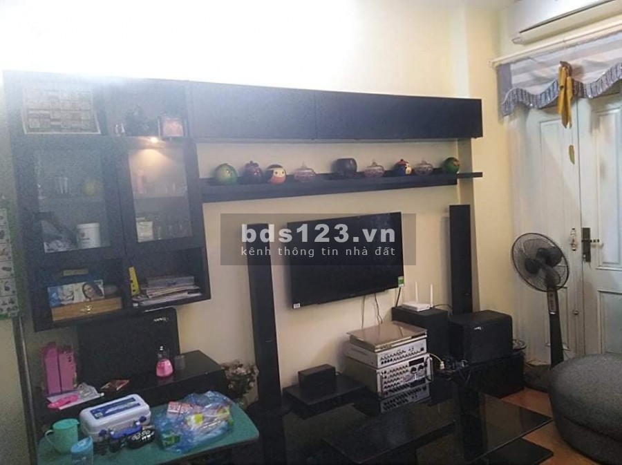Bán phân lô ô tô vào nhà ngõ 118 Nguyễn Khánh Toàn, 40mx 5 tầng, giá chỉ 6.6 tỷ