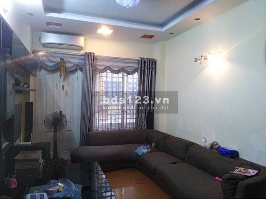 Bán phân lô ô tô vào nhà ngõ 118 Nguyễn Khánh Toàn, 40mx 5 tầng, giá chỉ 6.6 tỷ