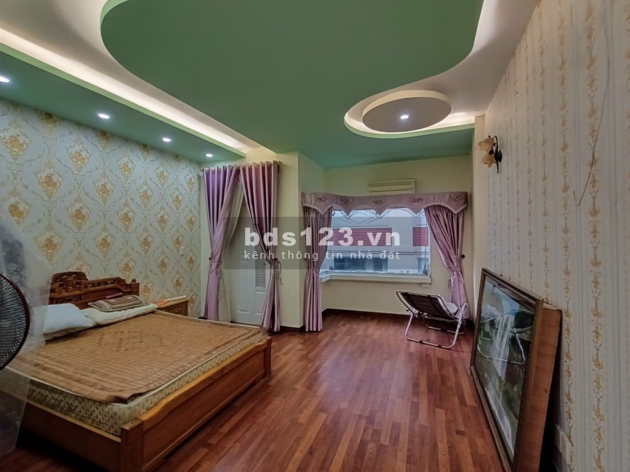 Bán nhà Ngọc Lâm, nguyên căn xịn, vào ở ngay, ô tô đỗ cửa giá bán 3 tỷ hơn, pháp lí đủ