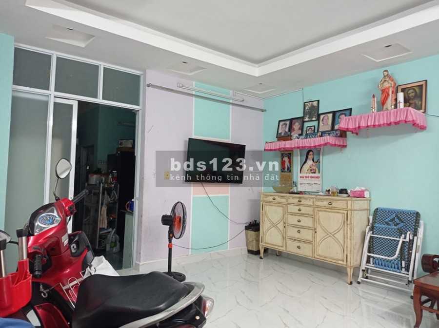 Bán Nhà Phan Huy Ích, Gò Vấp, hẻm xe hơi ra vào thoải mái, mặt tiền 5m, giá bán 3,8 tỷ