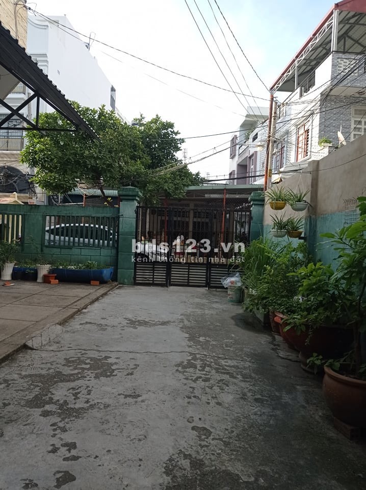 Bán Nhà Phan Huy Ích, Gò Vấp, hẻm xe hơi ra vào thoải mái, mặt tiền 5m, giá bán 3,8 tỷ