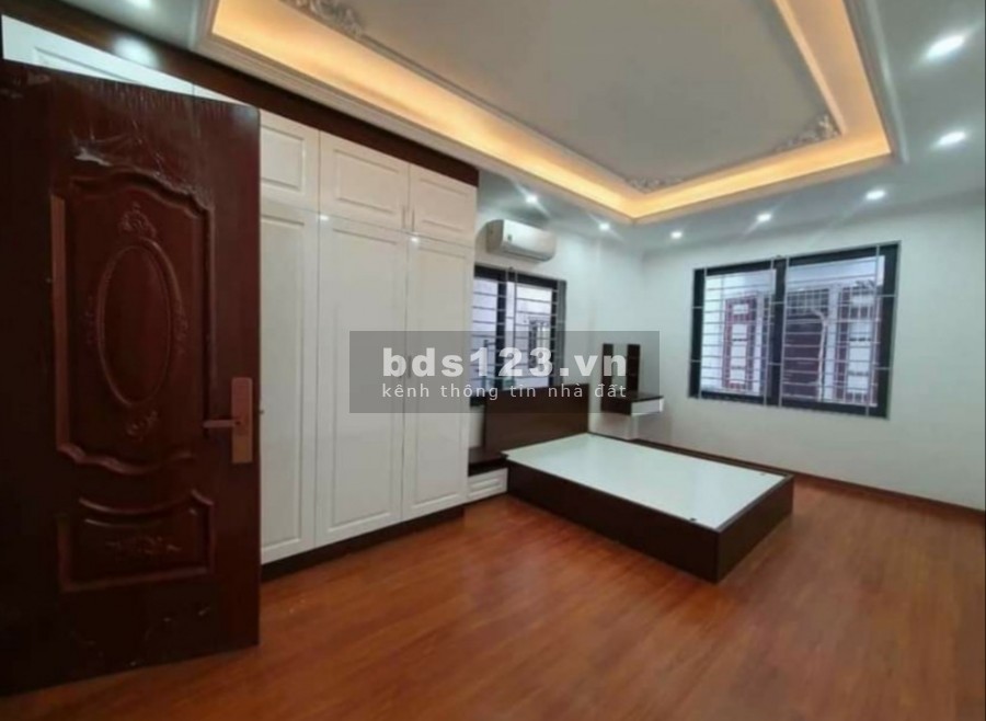 Bán nhà Xuân La, ô tô vào nhà, diện tích 50m2 đúc 6 tầng, mt 5m, thiết kế đẹp, giá 5.95 tỷ